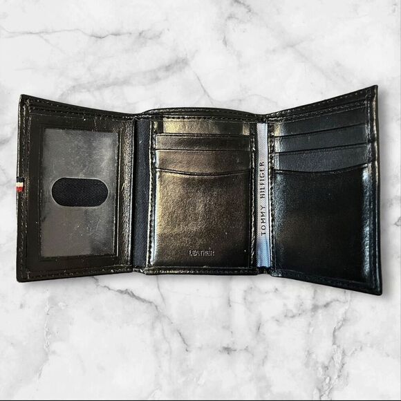 Tommy Hilfiger Black Leather Mens Trifold Billfold Wallet Three Compartments - Picture 4 of 14